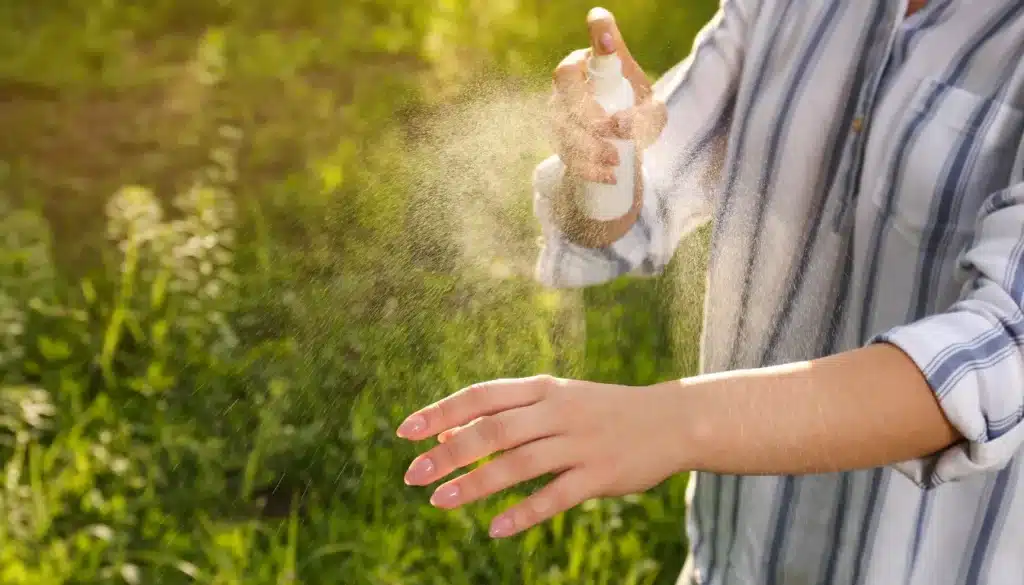 natural repellent for tick bite