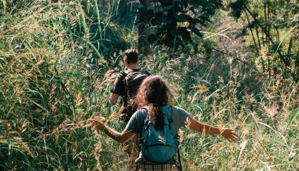 preventing tick bite outdoors